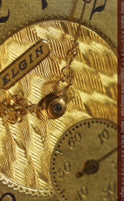 菊花・向日葵のようなケースの凹凸が美しいエルジンの金無垢懐中時計 【1900年頃】-P2414-2