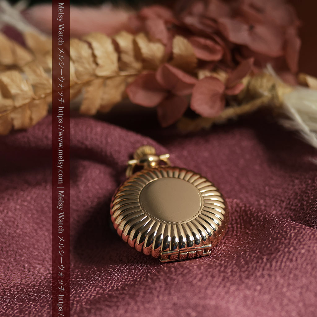 菊花・向日葵のようなケースの凹凸が美しいエルジンの金無垢懐中時計 【1900年頃】-P2414-5