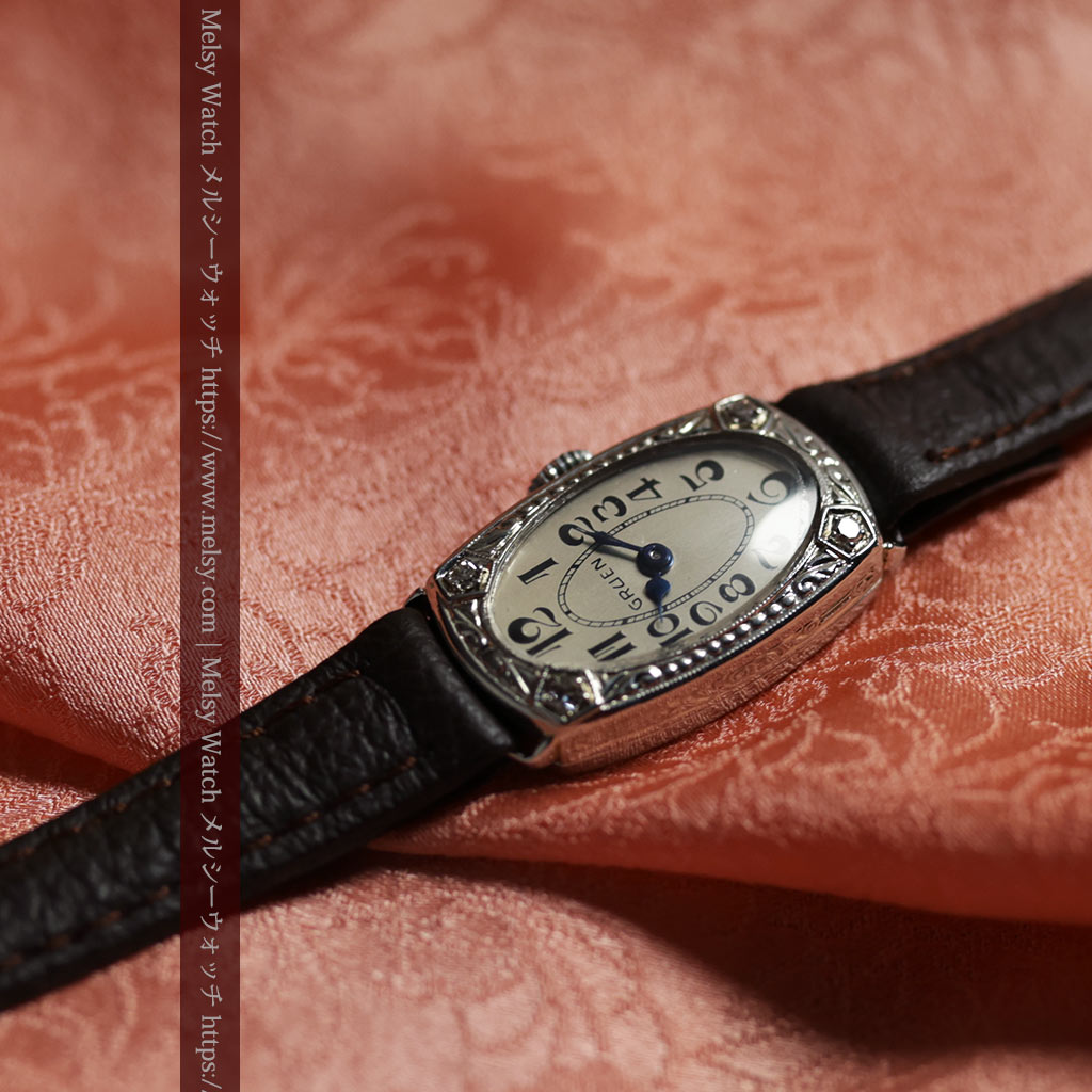 グリュエンの品のある楕円形とダイヤ装飾の金無垢アンティーク腕時計 【1931年頃】レディース-W1685-11