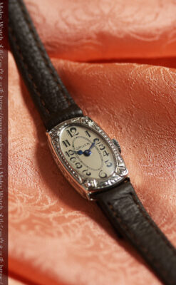 グリュエンの品のある楕円形とダイヤ装飾の金無垢アンティーク腕時計 【1931年頃】レディース-W1685-12