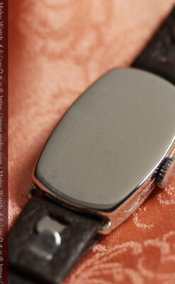 グリュエンの品のある楕円形とダイヤ装飾の金無垢アンティーク腕時計 【1931年頃】レディース-W1685-14