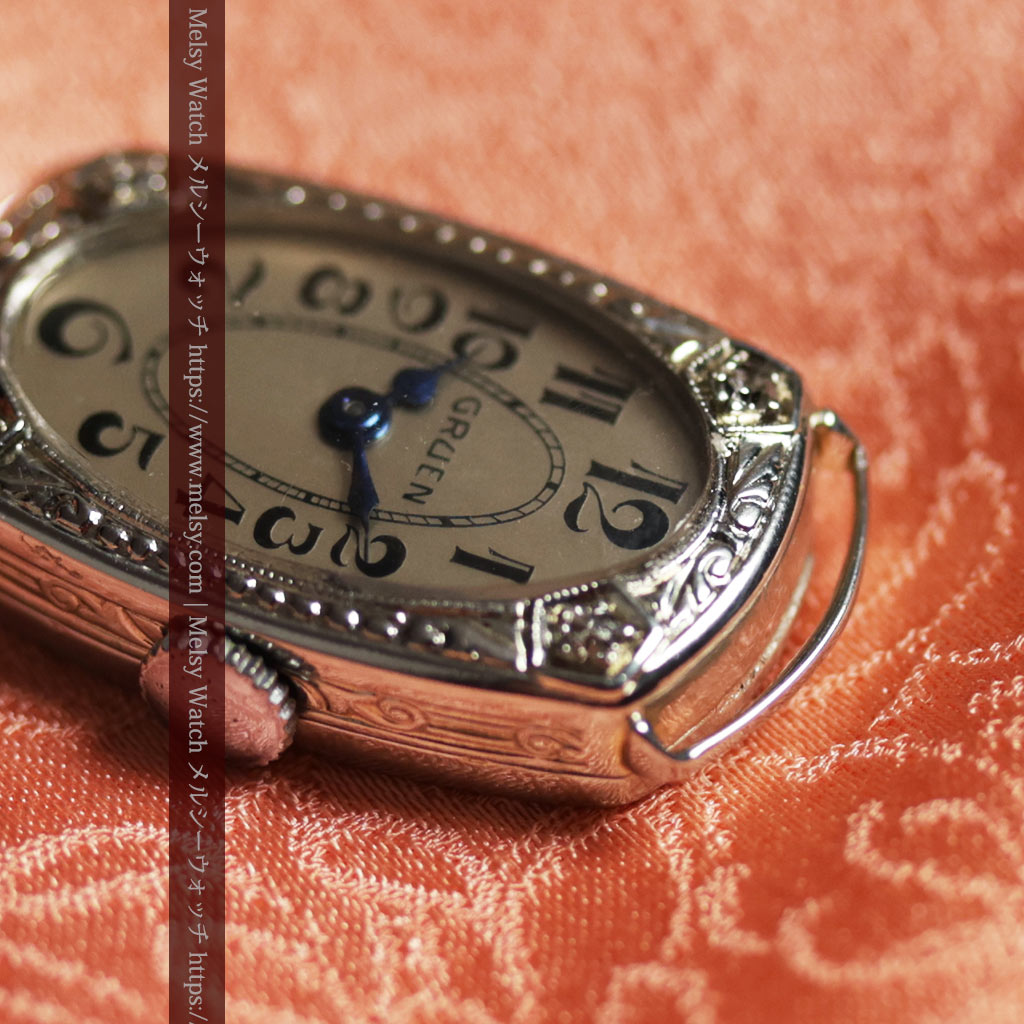 グリュエンの品のある楕円形とダイヤ装飾の金無垢アンティーク腕時計 【1931年頃】レディース-W1685-16