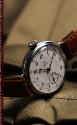 仕事をしながら楽しめるオメガの銀無垢アンティーク腕時計 【1915年頃】ニエロ装飾-W1687-5