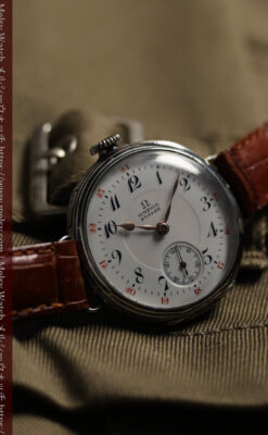 仕事をしながら楽しめるオメガの銀無垢アンティーク腕時計 【1915年頃】ニエロ装飾-W1687-9