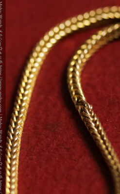 アンティークの雰囲気が漂う上品な細身の紐状アンティーク懐中時計チェーン 2つの飾り付き-C0543-11