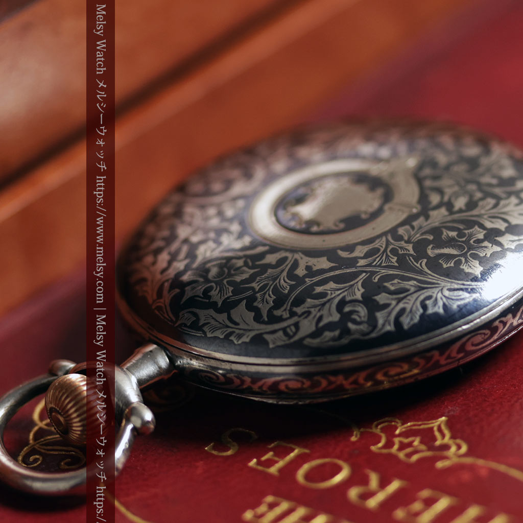 ニエロ黒金装飾と変わり文字盤 ウォルサムの銀無垢アンティーク懐中時計 【1895年頃】-P2417-8