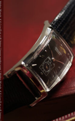 鈍色と銀の美しいカーベックス 曲線を描くグリュエンのアンティーク腕時計 【1940年頃】箱・ベルト付き-W1691-21