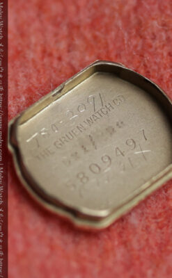 グリュエンのレディース金無垢腕時計 【1945年頃】レトロな可愛さ-W1703-12