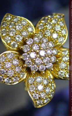 84石のダイヤモンドと18金の花の指輪-A0205-6