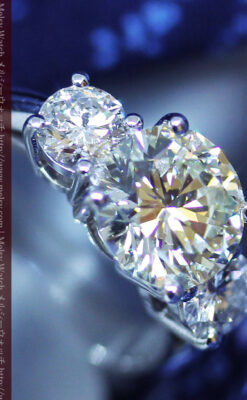 大粒のダイヤモンドと18金の指輪-A0207-6