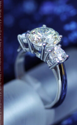 大粒のダイヤモンドと18金の指輪-A0207-7