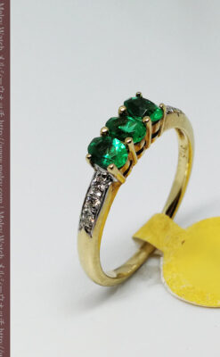 エメラルドとダイヤモンドの金無垢指輪-A0222-4