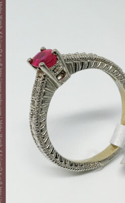 ピジョンブラッドのルビーとダイヤモンドの金無垢指輪-A0226-4