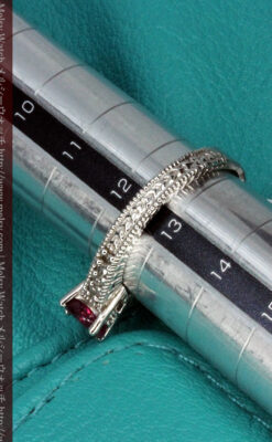 ピジョンブラッドのルビーとダイヤモンドの金無垢指輪-A0226-6