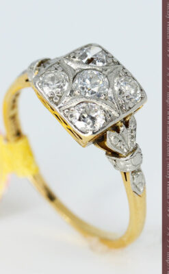 プラチナと18金のダイヤモンドリング-A0228-1
