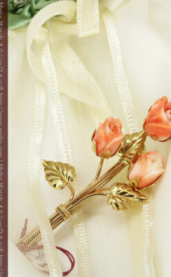 薔薇の花のエンジェルスキンコーラルの金無垢ブローチ-A0233-3