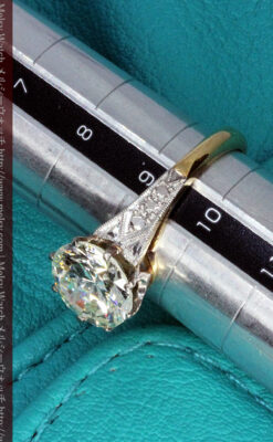 2.5カラットのダイヤモンド18金リング-A0243-9