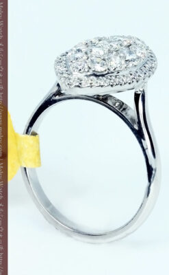 マーキス型のダイヤモンド18金リング-A0245-7