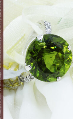 11.5カラットの大型ペリドットの18金リング-A0277-2