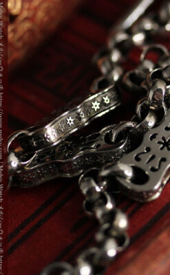 雰囲気の良いアンティークチェーンと2色の銀無垢飾り-C0478-11