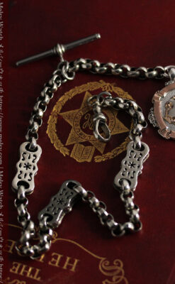 雰囲気の良いアンティークチェーンと2色の銀無垢飾り-C0478-14