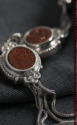 立体的な丸い石飾りの付いたアンティーク銀無垢チェーン-C0479-9