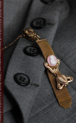 徽章型アンティーク懐中時計チェーン 女性とハート-C0483-5