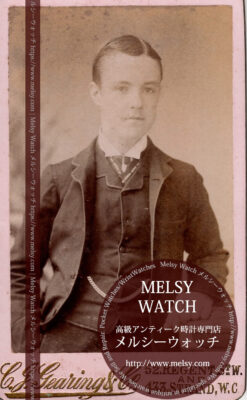 つぶらな瞳の青年の写真 【1900年頃】 懐中時計チェーン-I4070