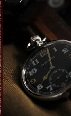ジャガールクルト 英国陸軍アンティーク懐中時計 【1940年頃】黒文字盤-P2138-4