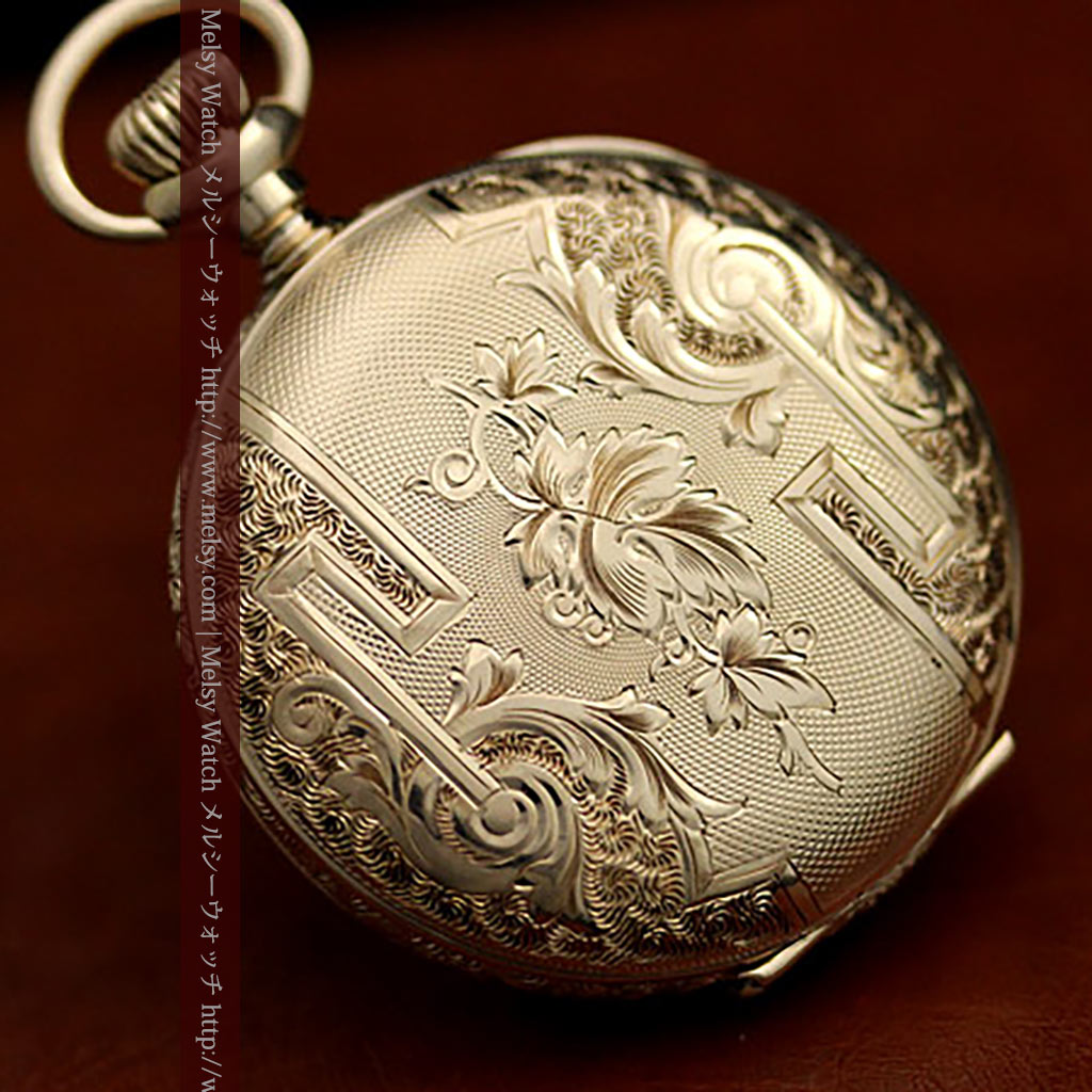 ウォルサムの絢爛なアンティーク金無垢懐中時計 【1896年製】