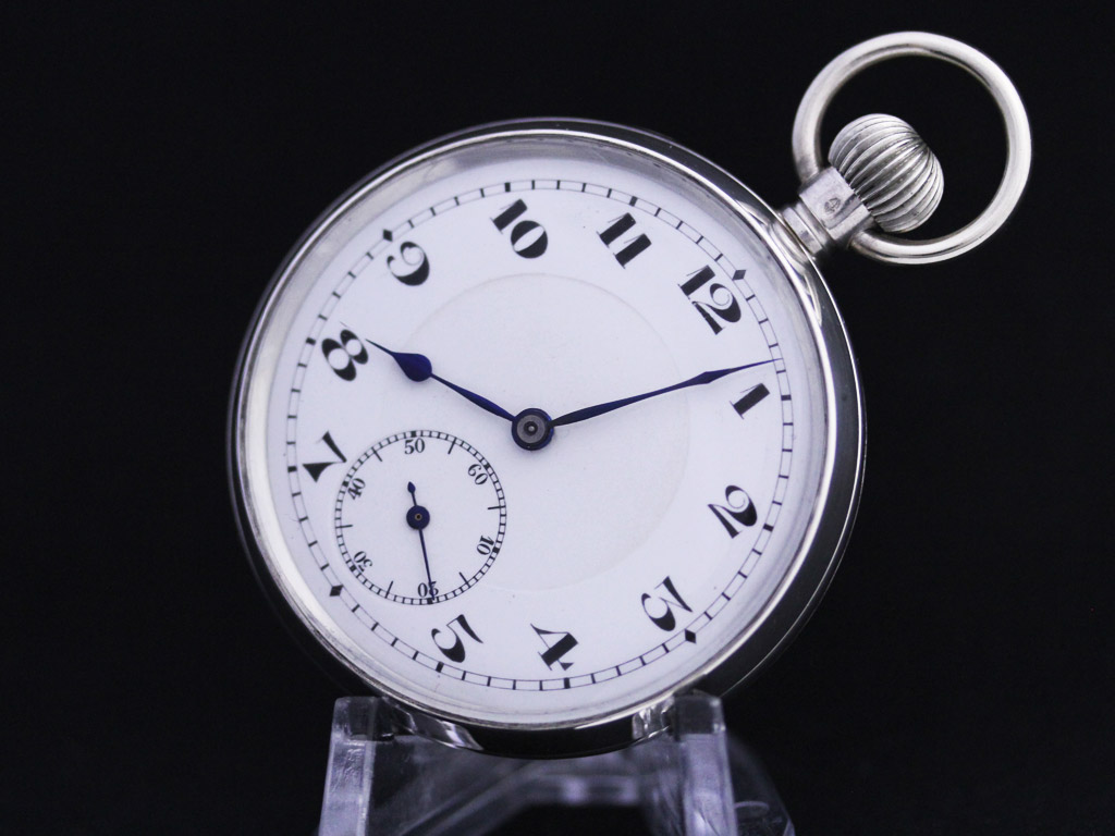 懐中型アンティーク銀製時計1919年珍品