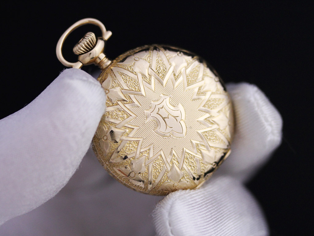 エルジン 14金無垢アンティーク懐中時計 力強く繊細な花模様 【1902年製】