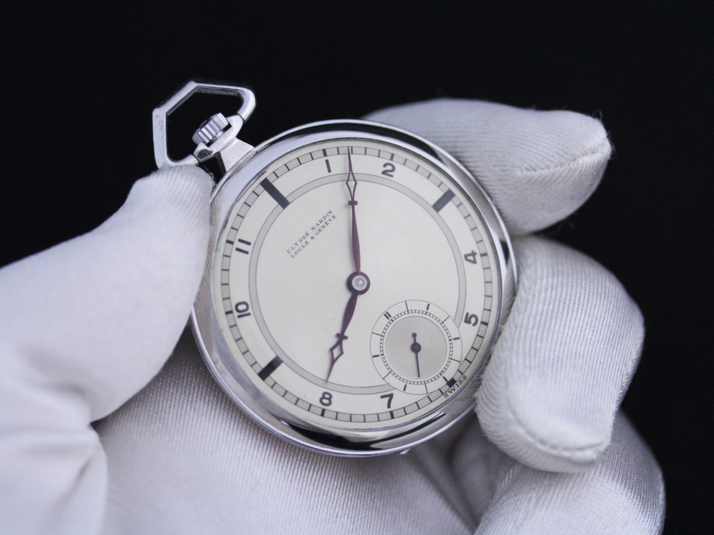 ユリスナルダン 昭和のクラシックなアンティーク懐中時計 【1939年頃】