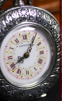 ロンジンの銀無垢アンティーク懐中時計-P2248-3