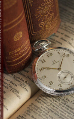 オメガの幾何学デザインのお洒落な銀無垢アンティーク懐中時計 【1934年製】-P2270-9