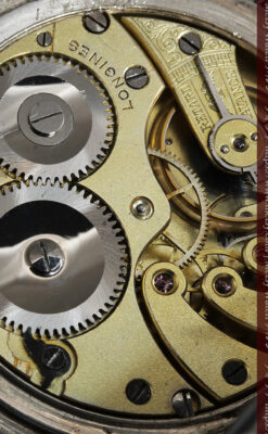 黒金装飾と彫りが美しいロンジンの銀無垢アンティーク懐中時計 【1905年製】革紐付き-P2274-24