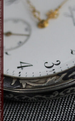 黒金装飾と彫りが美しいロンジンの銀無垢アンティーク懐中時計 【1905年製】革紐付き-P2274-25