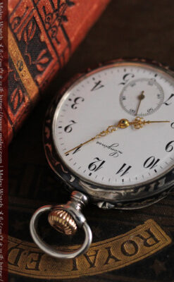 黒金装飾と彫りが美しいロンジンの銀無垢アンティーク懐中時計 【1905年製】革紐付き-P2274-9