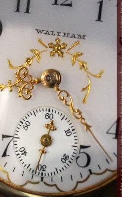 繊細な装飾の綺麗なウォルサムの金無垢アンティーク懐中時計 【1904年製】-P2284-2