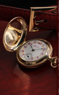 ワインレッドと金彩装飾 ハンプデンのアンティーク懐中時計 【1908年製】-P2288-5