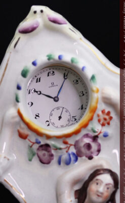 スタッフォードシャーの乙女3人の懐中時計用アンティークスタンド-S0825-10