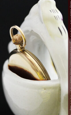 スタッフォードシャーの乙女3人の懐中時計用アンティークスタンド-S0825-11