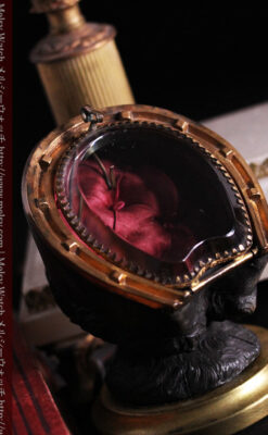 蹄鉄と馬の足を模った懐中時計用アンティークスタンド-S0841-3