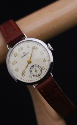 オメガの女性用アンティーク腕時計-W1119-10