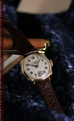 英国ベンソン 金無垢の特殊型女性用アンティーク腕時計 【1949年頃】-W1234-4