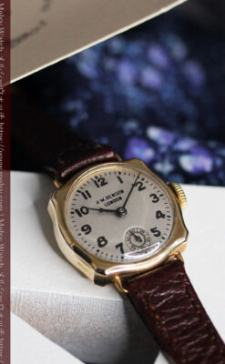 英国ベンソン 金無垢の特殊型女性用アンティーク腕時計 【1949年頃】-W1234-7