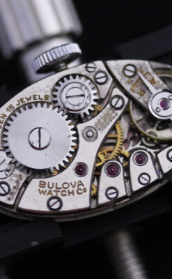 ブローバ腕時計-W1355-18