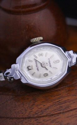 ウォルサム腕時計-W1356-5