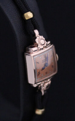 グリュエンのアンティーク腕時計-W1380-14