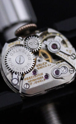 グリュエンのアンティーク腕時計-W1380-20